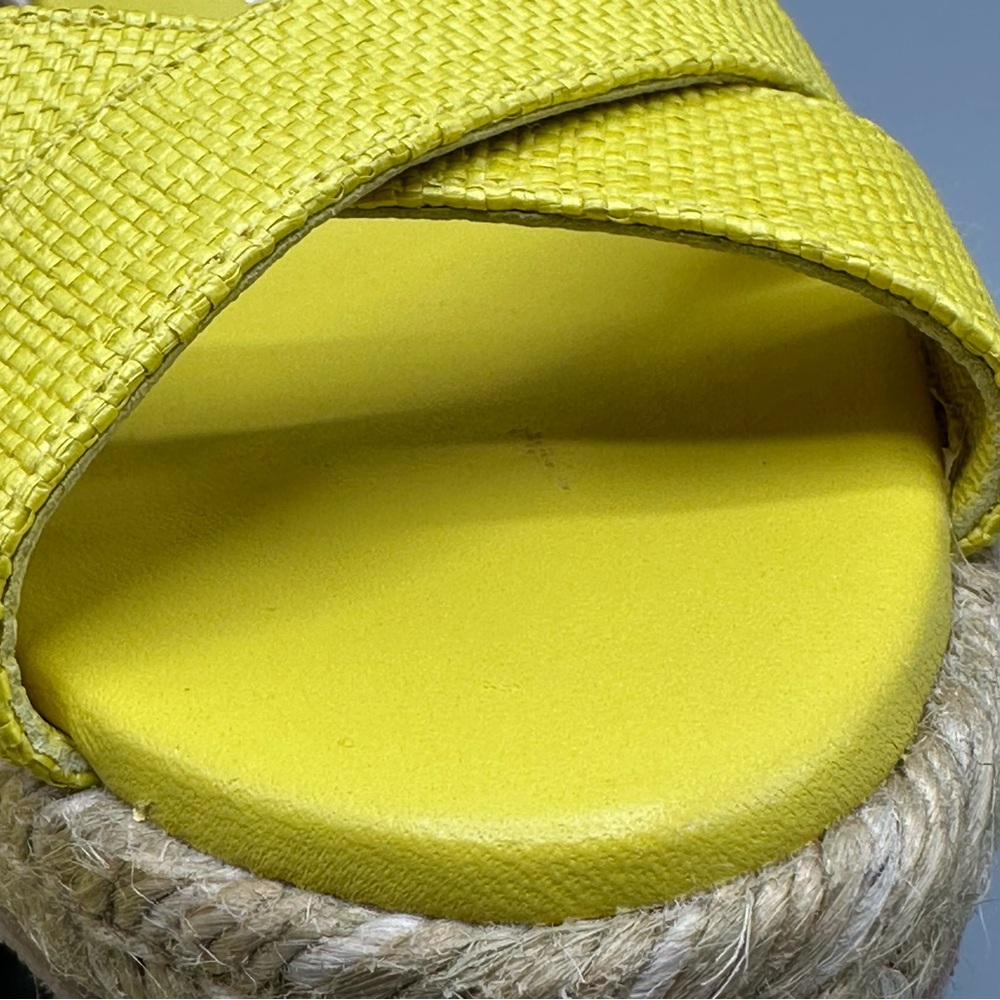 Stuart Weitzman Womens Mirela Espadrille Wedge Sandals Pistachio Yellow Size 8 - Picture 7 of 11